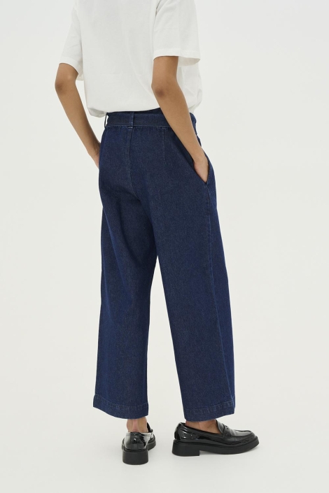 Culture cubink roselle cropped pants